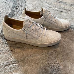 Men’s Snakeskin White Giuseppe Zanotti Sneakers 44